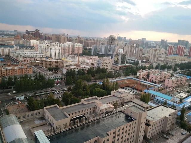 鄂尔多斯,历史与现代交汇的魅力之都,投资与生活之理想选择